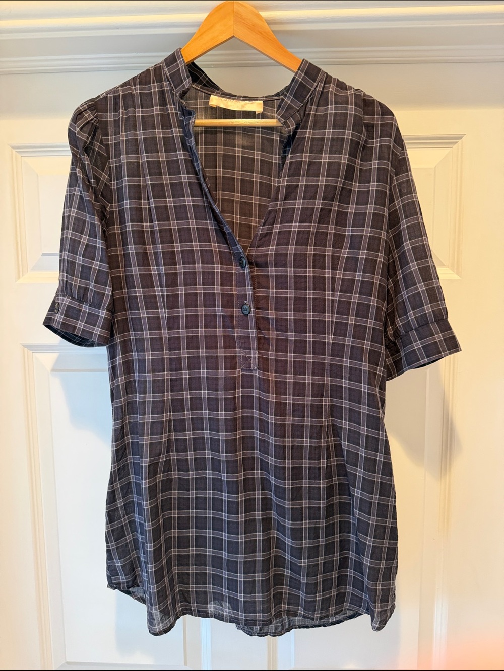 Navy Plaid Short-Sleeve blouse